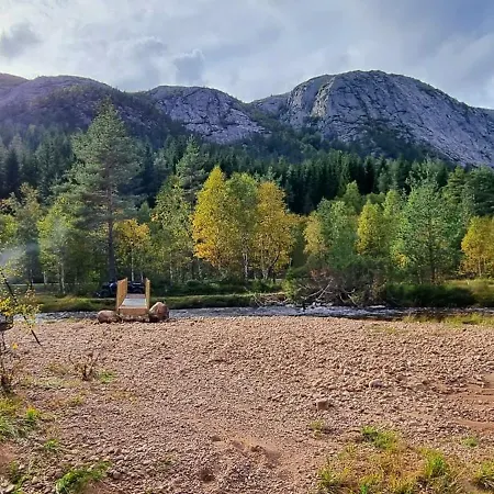 Hjortebu I Naturskjonne Omgivelser Кемпинг Aseral