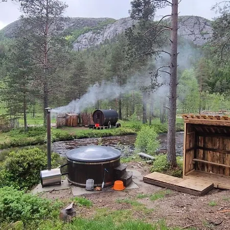 Кемпинг Hjortebu I Naturskjonne Omgivelser