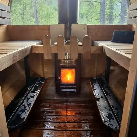Kemping Hjortebu I Naturskjonne Omgivelser